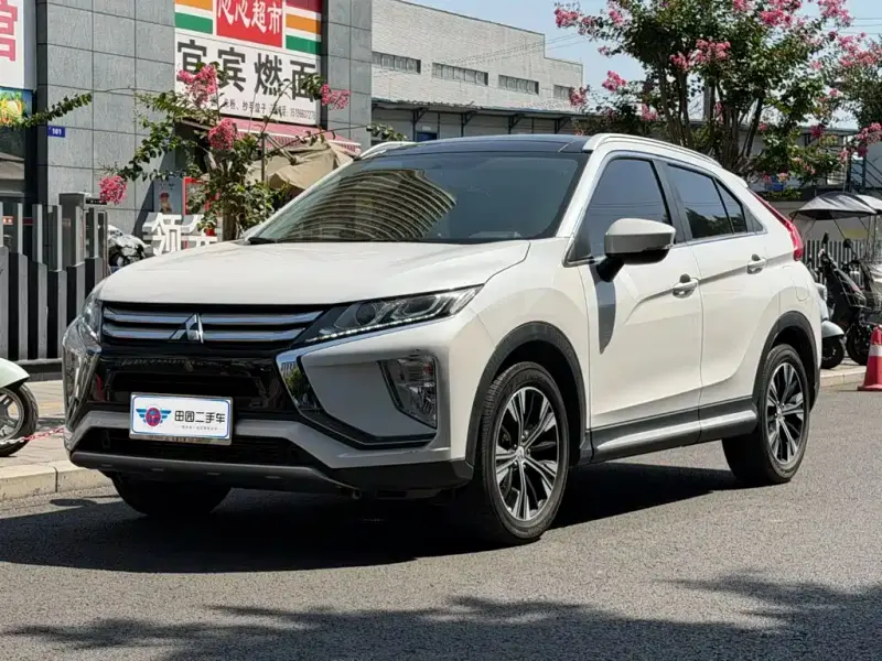 Mitsubishi Eclipse Cross, 2021