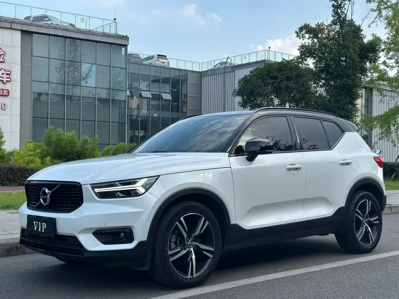 Volvo XC40, 2021