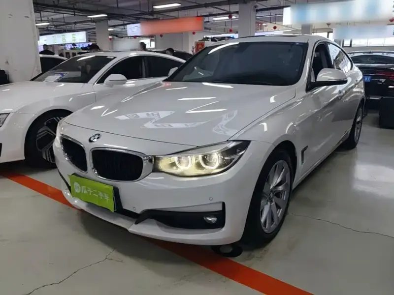 BMW 3 Series GT, 2018 — фото 1