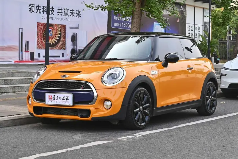 MINI MINI, 2016