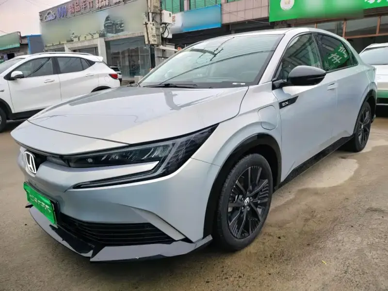 Honda e:NP2, 2024