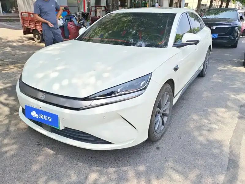 BYD Qin L, 2025