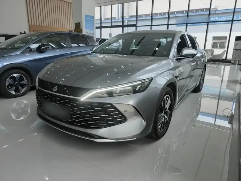 BYD Qin L, 2025