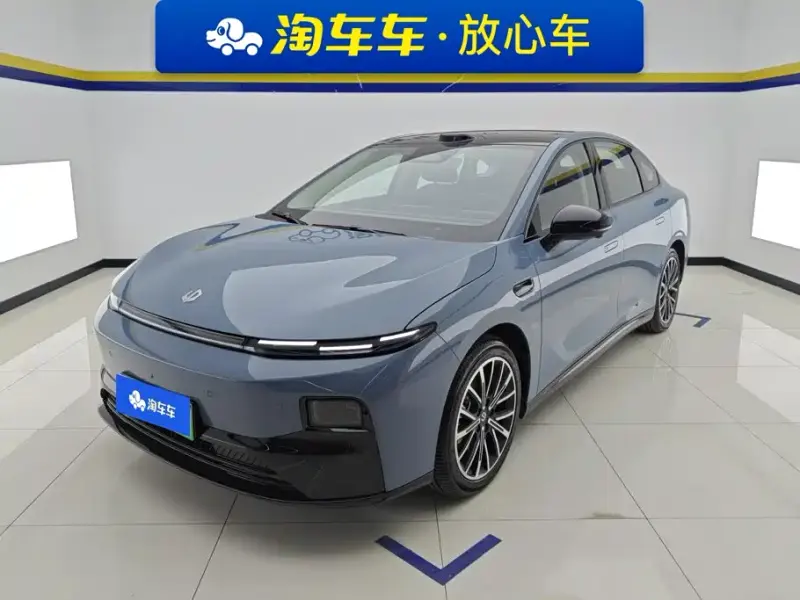 Leapmotor B01, 2025