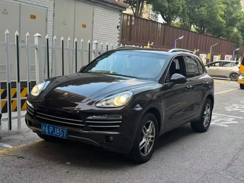 Porsche Cayenne, 2015 — фото 1