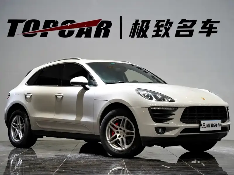 Porsche Macan, 2015
