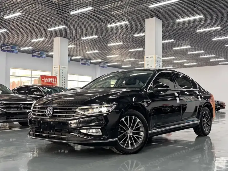 Volkswagen Magotan, 2020