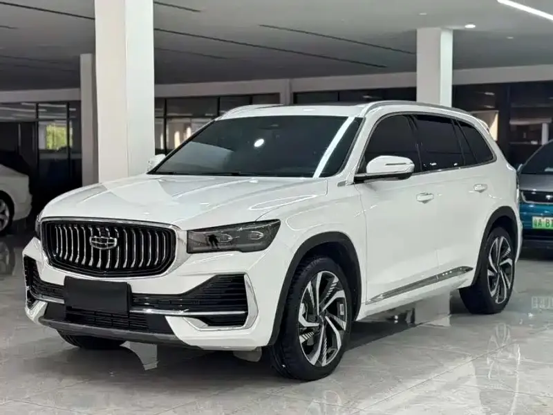 Geely Xingyue L, 2025