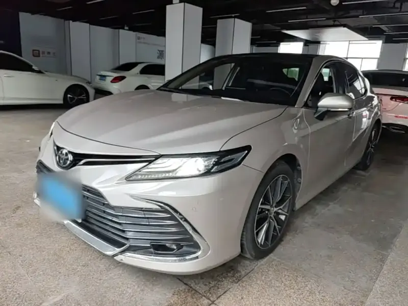 Toyota Camry, 2023