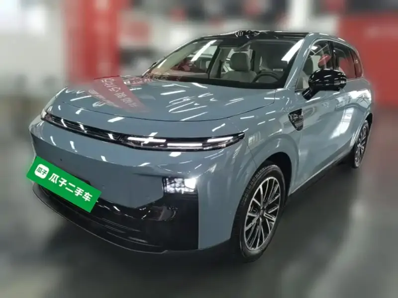 Leapmotor B10, 2025