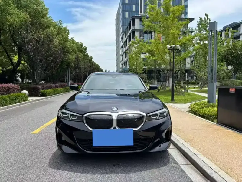 BMW i3, 2023