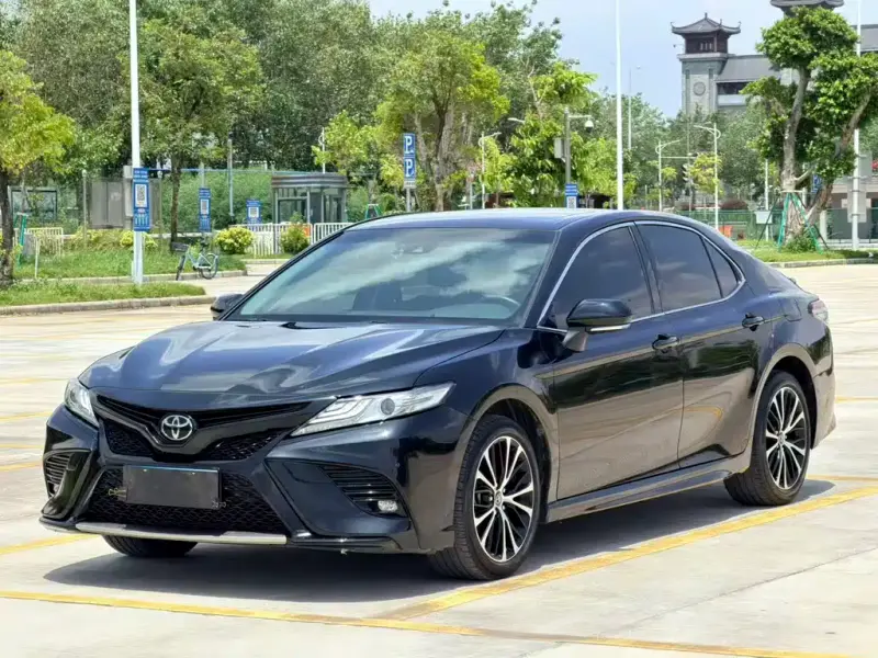 Toyota Camry, 2020