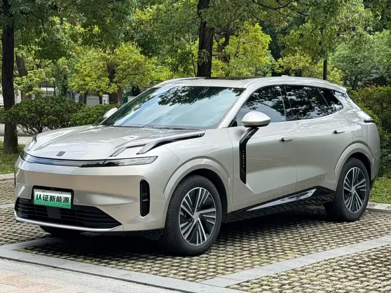 Lynk & Co 08 EM-P, 2023