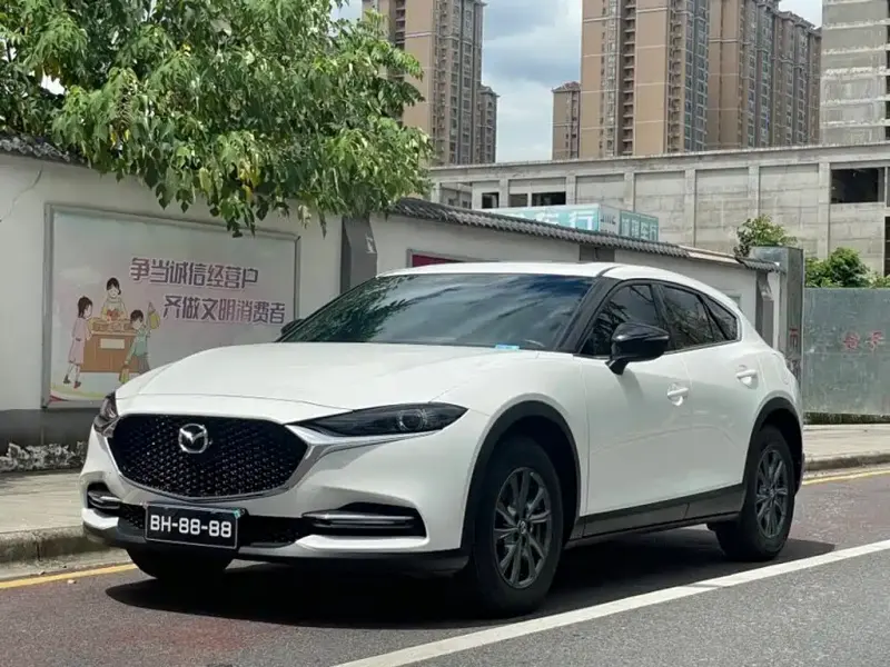 Mazda CX-4, 2023 — фото 1