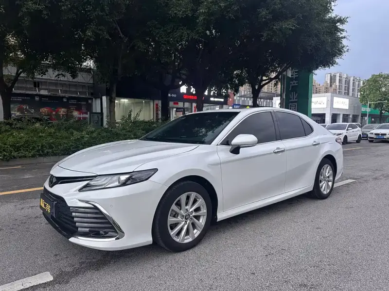 Toyota Camry, 2022