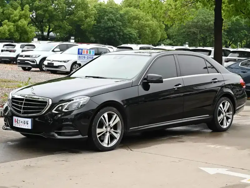 Mercedes-Benz E-Class, 2014 — фото 1