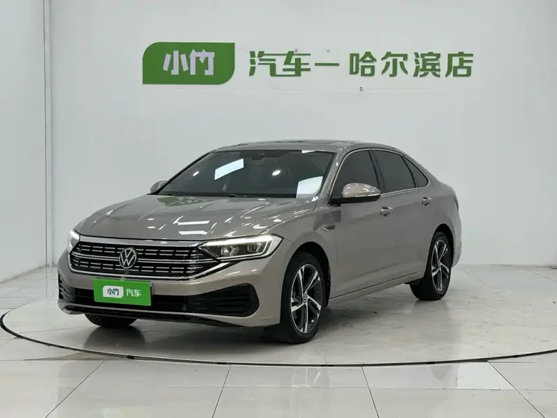 Volkswagen Sagitar, 2023