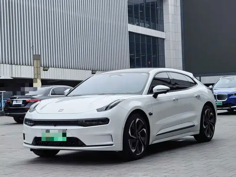 Zeekr 001, 2022