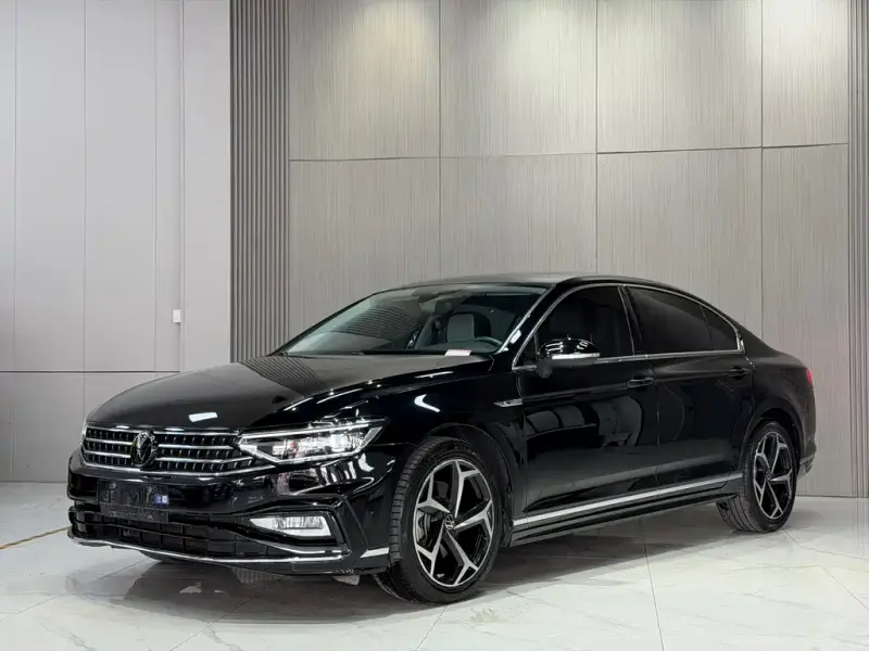 Volkswagen Magotan, 2023