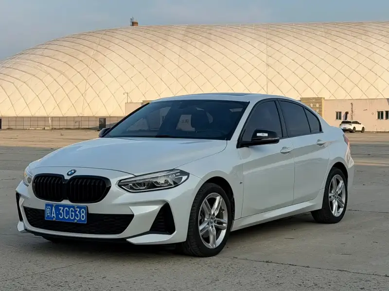 BMW 1 Series, 2023