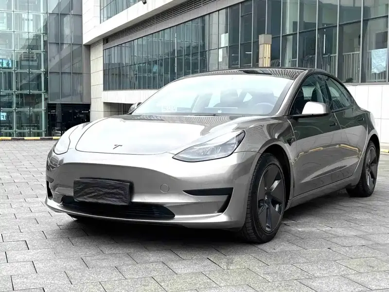 Tesla Model 3, 2023