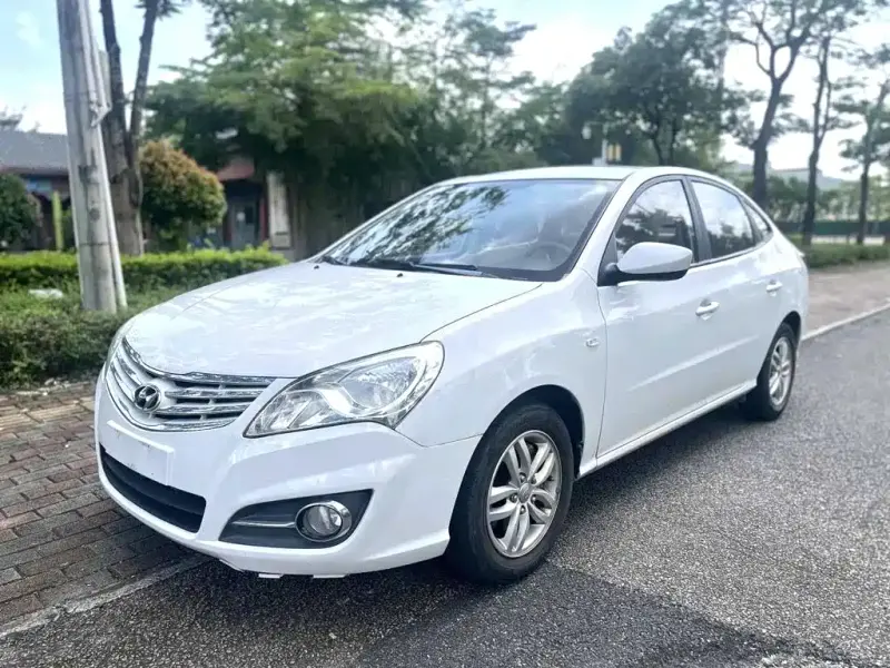 Hyundai Elantra, 2013