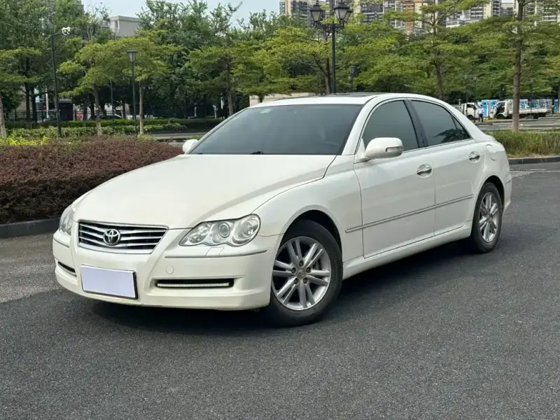 Toyota Reiz, 2008