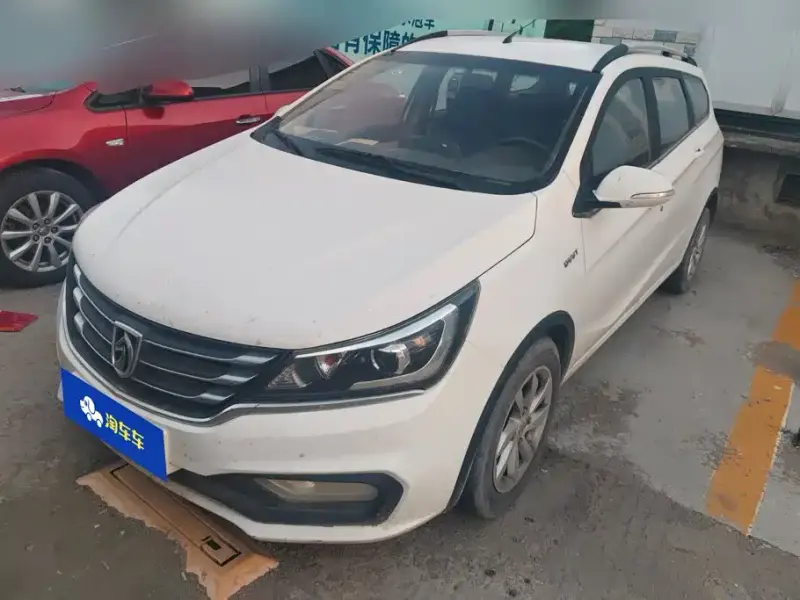 Baojun 310W, 2019