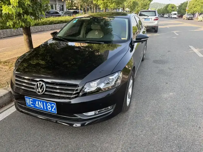 Volkswagen Passat, 2012