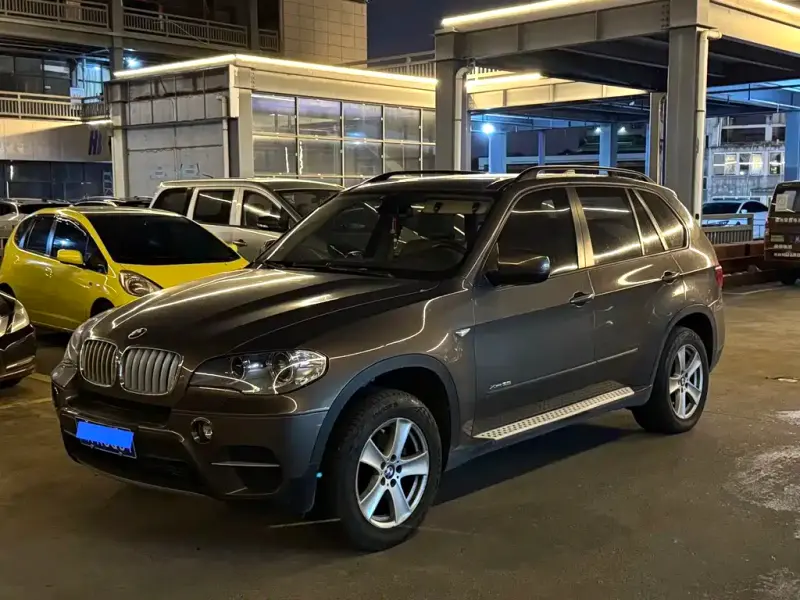 BMW X5 (Import), 2012