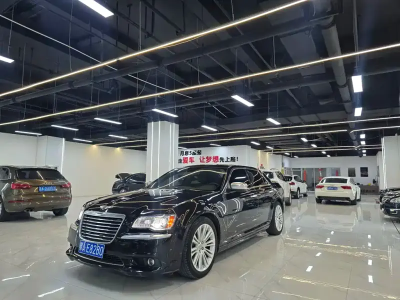 Chrysler 300C, 2016