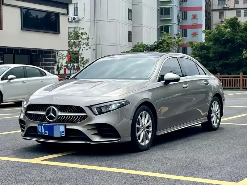 Mercedes-Benz A-Class, 2021 — фото 1