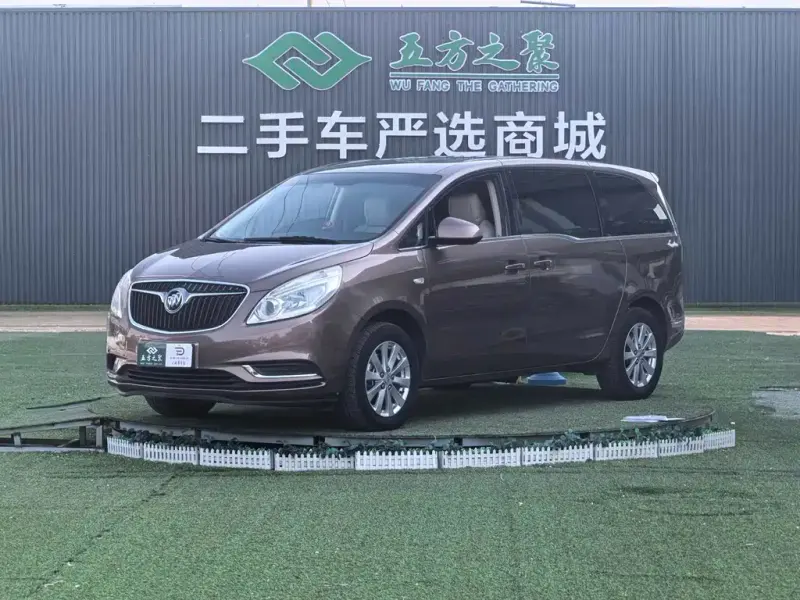 Buick GL8, 2019