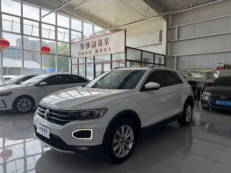 Volkswagen T-Roc, 2022