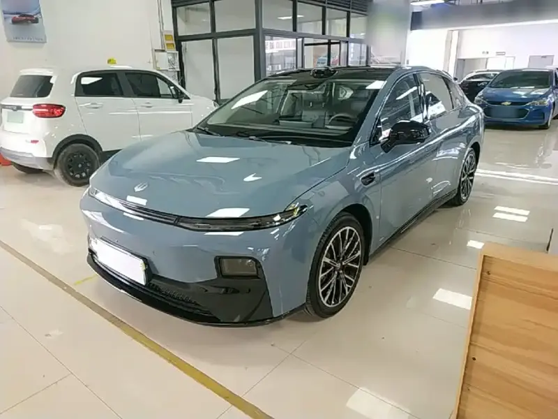 Leapmotor B01, 2025