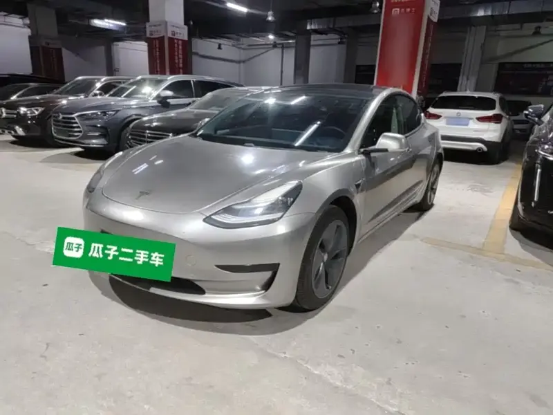 Tesla Model 3, 2020