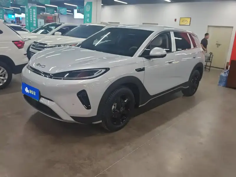 BYD Seal 05 DM-i, 2026 — фото 1