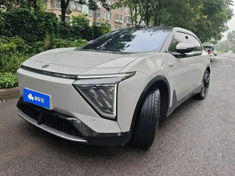 HiPhi Y, 2023