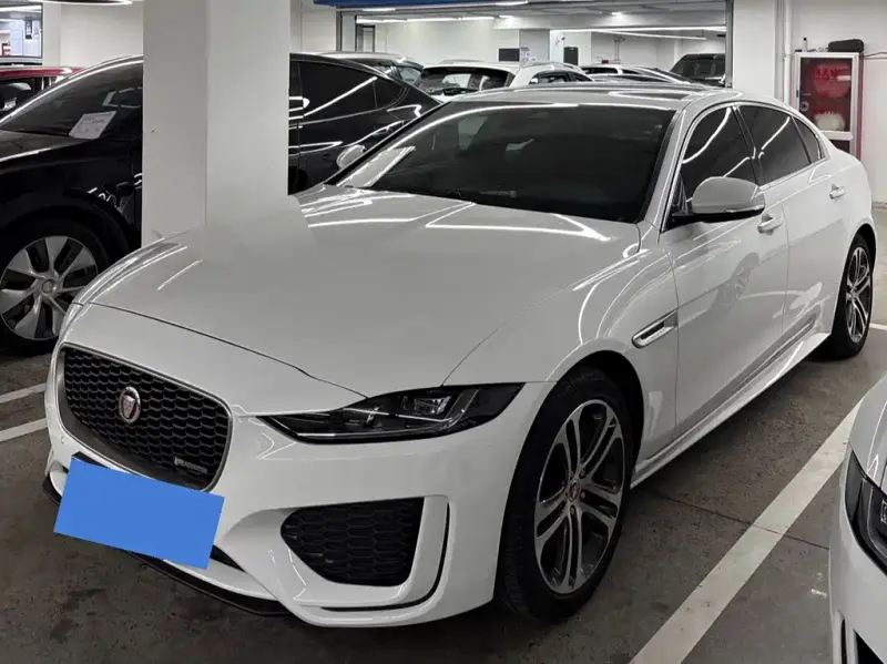 Jaguar XEL, 2022