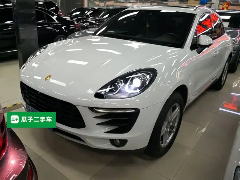 Porsche Macan, 2016