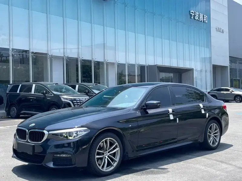 BMW 5 Series, 2019 — фото 1