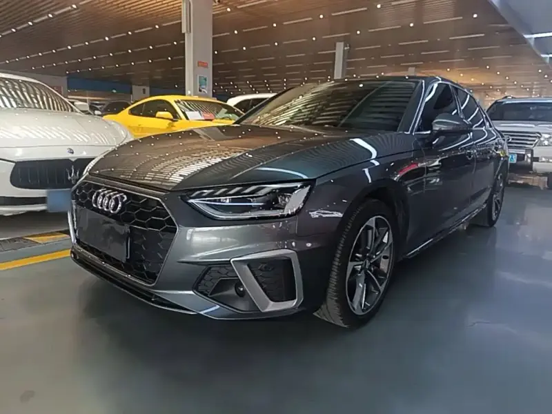 Audi A4L, 2021 — фото 1