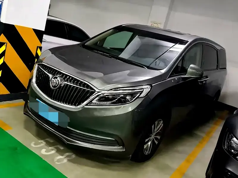 Buick GL8, 2017