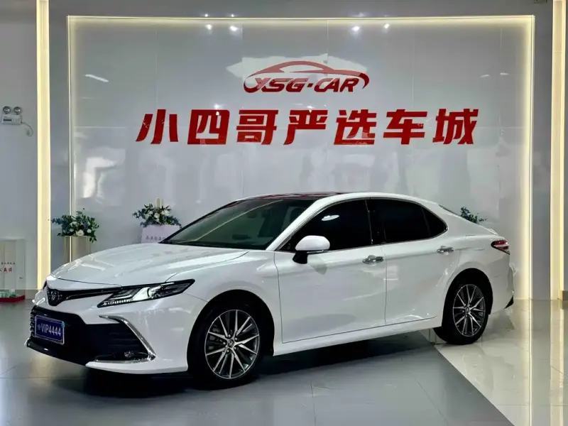 Toyota Camry, 2022