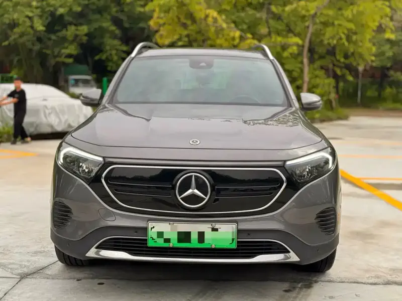Mercedes-Benz EQB, 2024