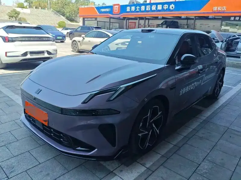 Lynk & Co 07 EM-P, 2025