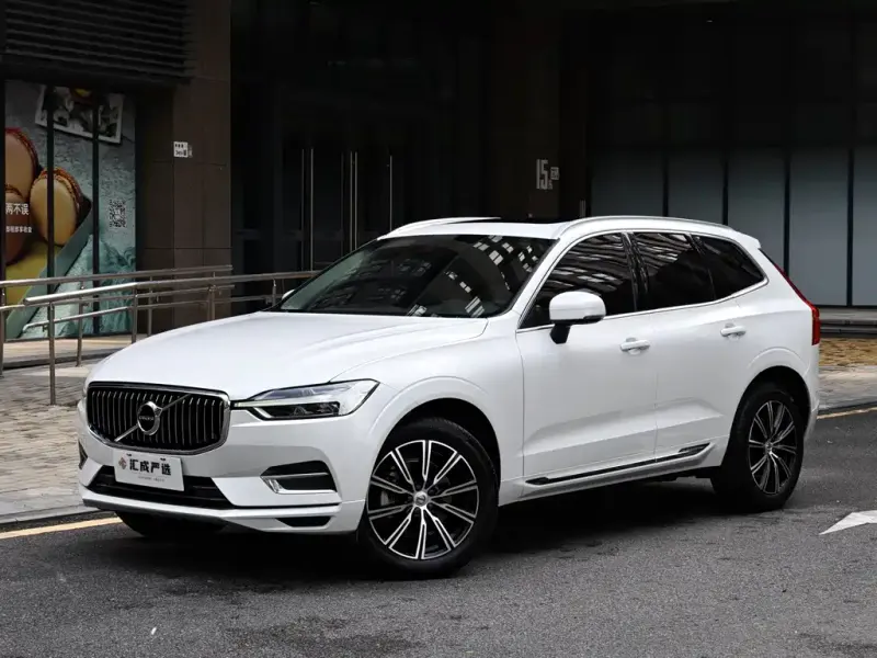 Volvo XC60, 2020 — фото 1