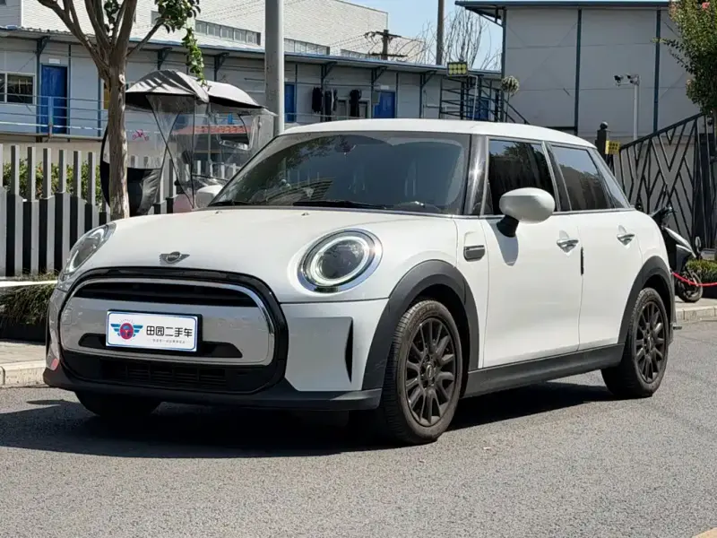 MINI Mini, 2024