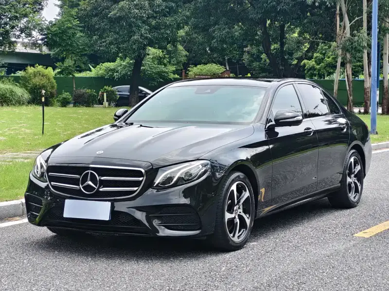 Mercedes-Benz E-Class, 2018 — фото 1