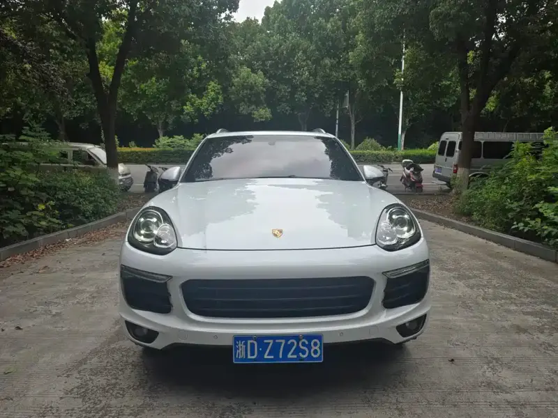 Porsche Cayenne, 2015 — фото 1